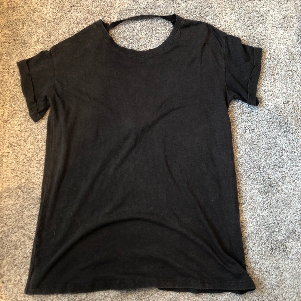 Short sleeve